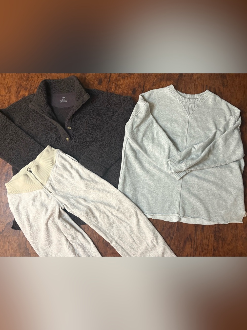 Aerie Women’s Winter Bundle XS